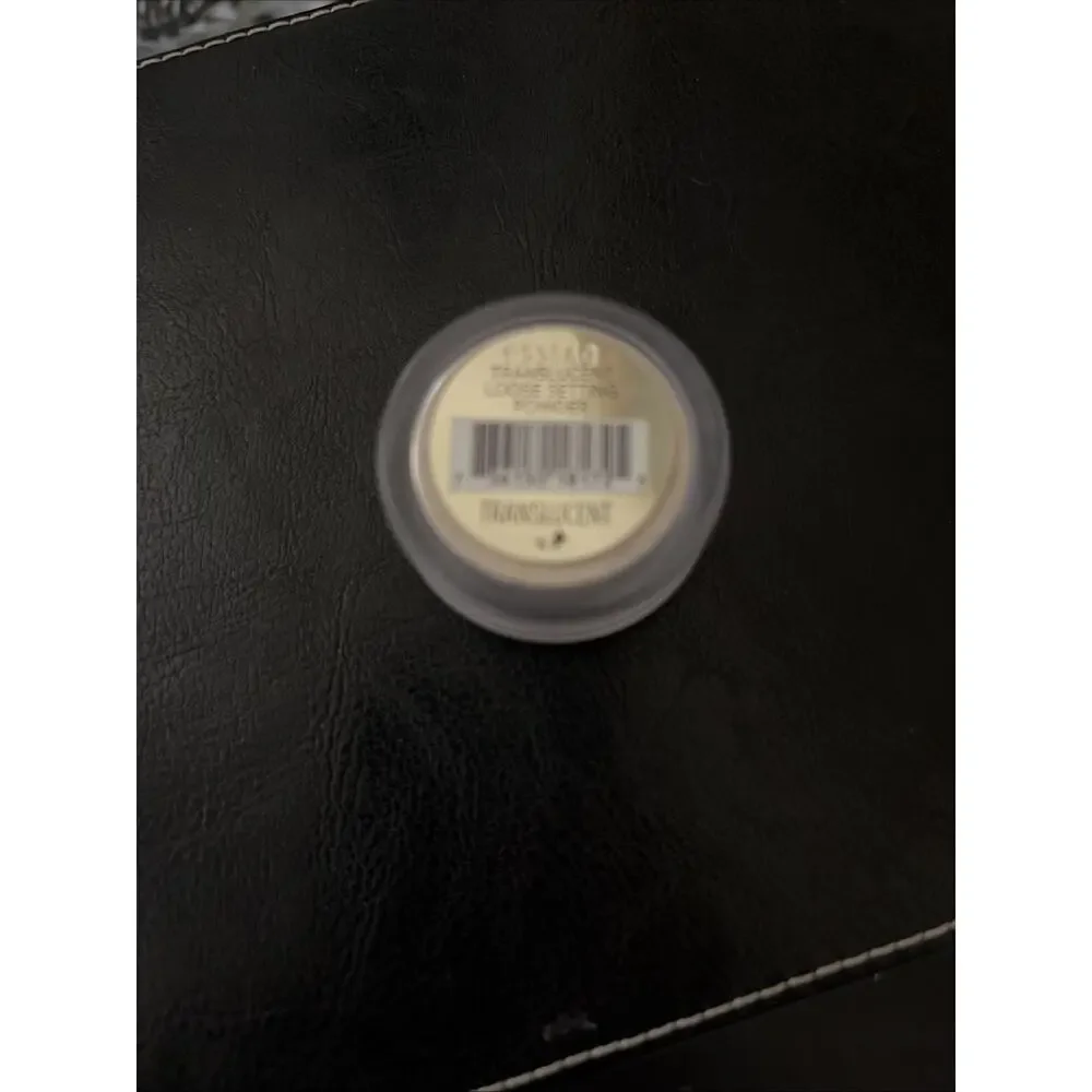 laura mercier laura mercier